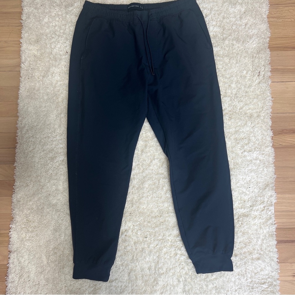 Abercrombie and Fitch Jogger Pants Tech Stretch Navy Men's Medium Stretch Pant